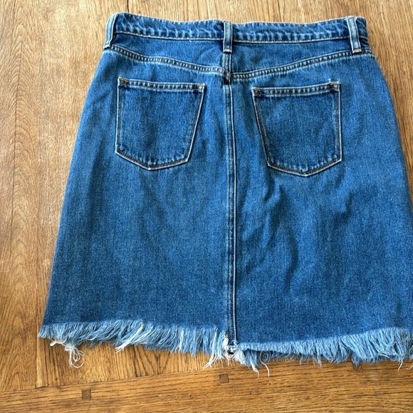 J. CREW Raw Hem Denim / Jean Skirt - Picture 7 of 7